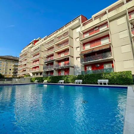 Gorgeous Flat In A With Shared Pool Porto Santa Margherita di Caorle