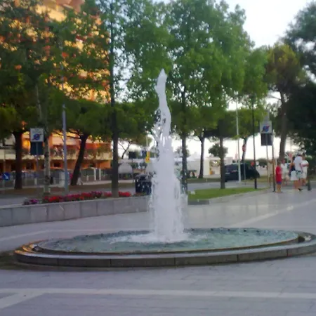 Gorgeous Flat In A With Shared Pool Apartman
