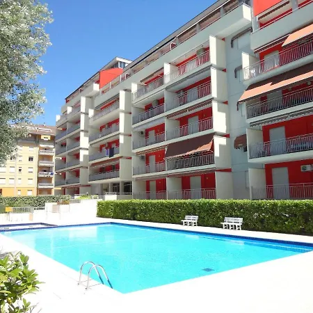Appartement Gorgeous Flat In A With Shared Pool *