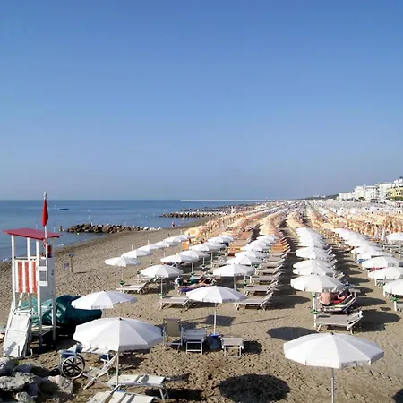 Appartement Gorgeous Flat In A With Shared Pool Porto Santa Margherita